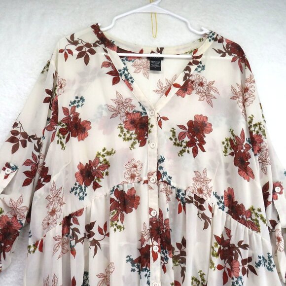 Torrid Shirt Womens Size 3XL Floral High Low Button Front Tunic Ivory Red - Picture 2 of 8